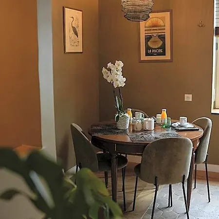 Du Jardin فندق مبيت وإفطار 4*